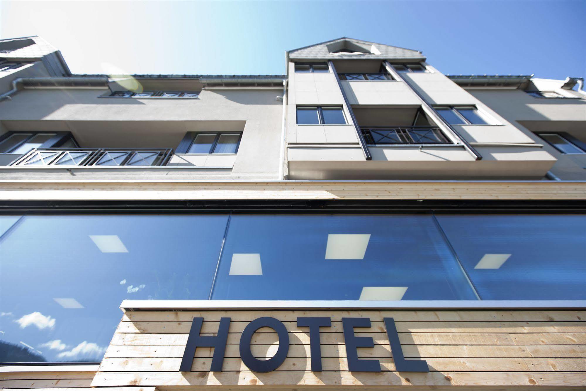 Hotel Am Garnmarkt Гетцис Екстер'єр фото