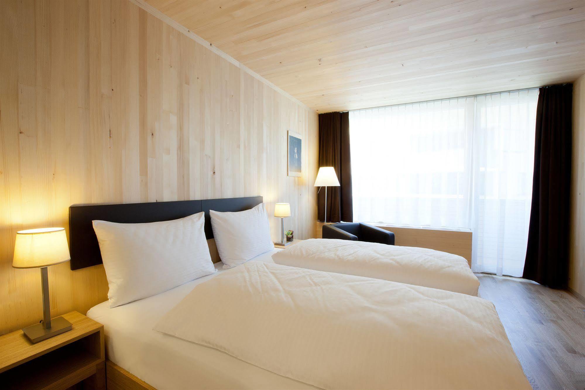 Hotel Am Garnmarkt Гетцис Екстер'єр фото